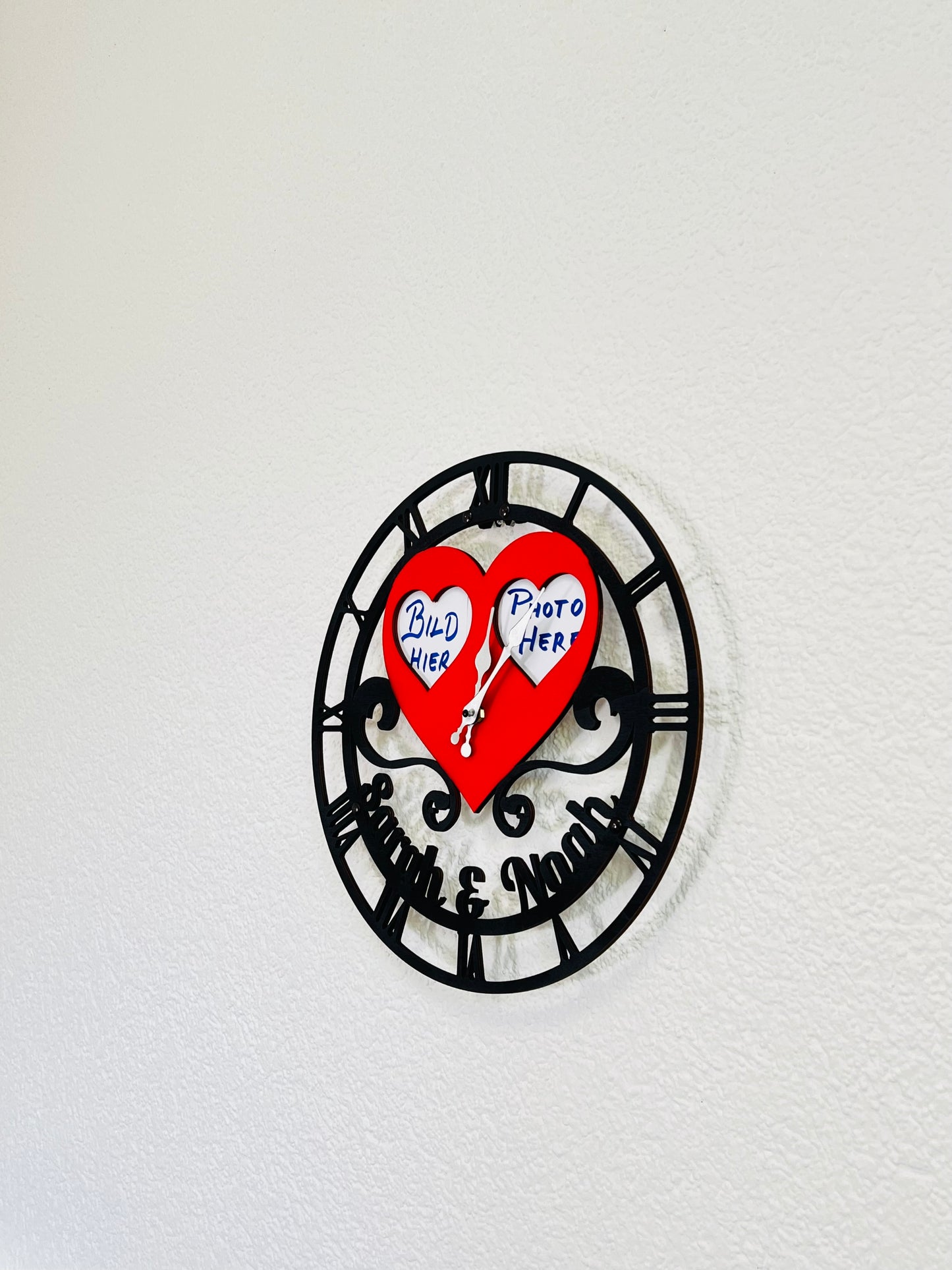 Elegantes Dekor für Ihr Haus und Büro: Liebe Wanduhr, Wanduhr aus Holz, (kann personalisiert werden)